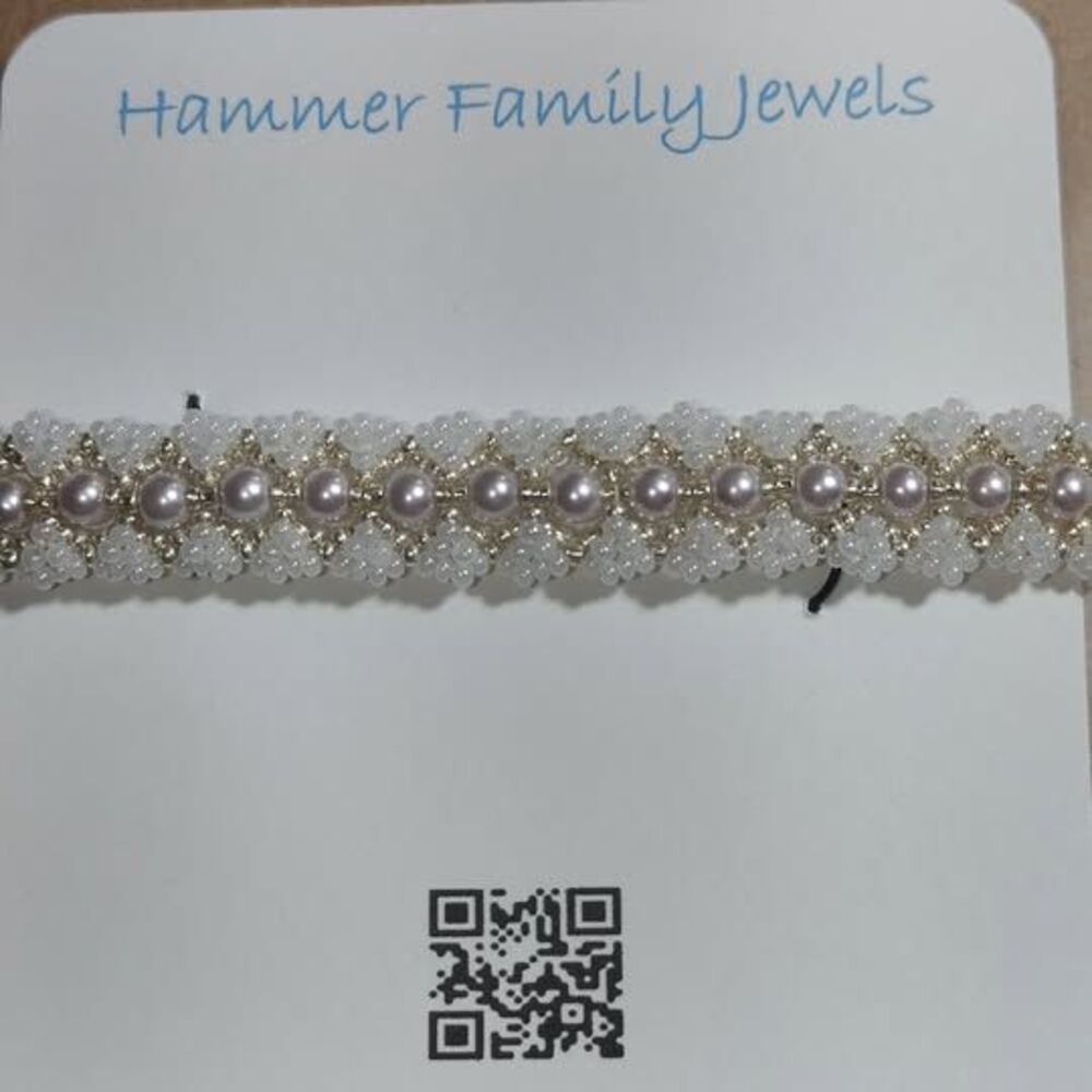 Elegant Pearl Bracelet